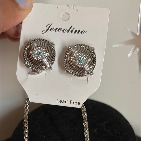 Silver Necklace with Crystal Accents and Delicate Chain - Picture 10 of 17